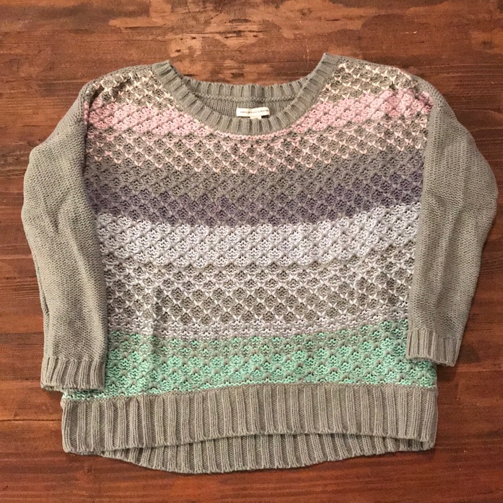 American Eagle Sweater